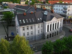 Budynek urzędu miasta - widok z perspektywy lotu ptaka